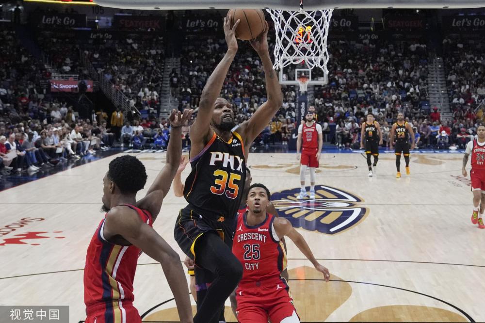 [篮球]费内巴切客场力克巴黎队.